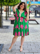 Zielono-różowa sukienka boho z chwostami Stylowa XL