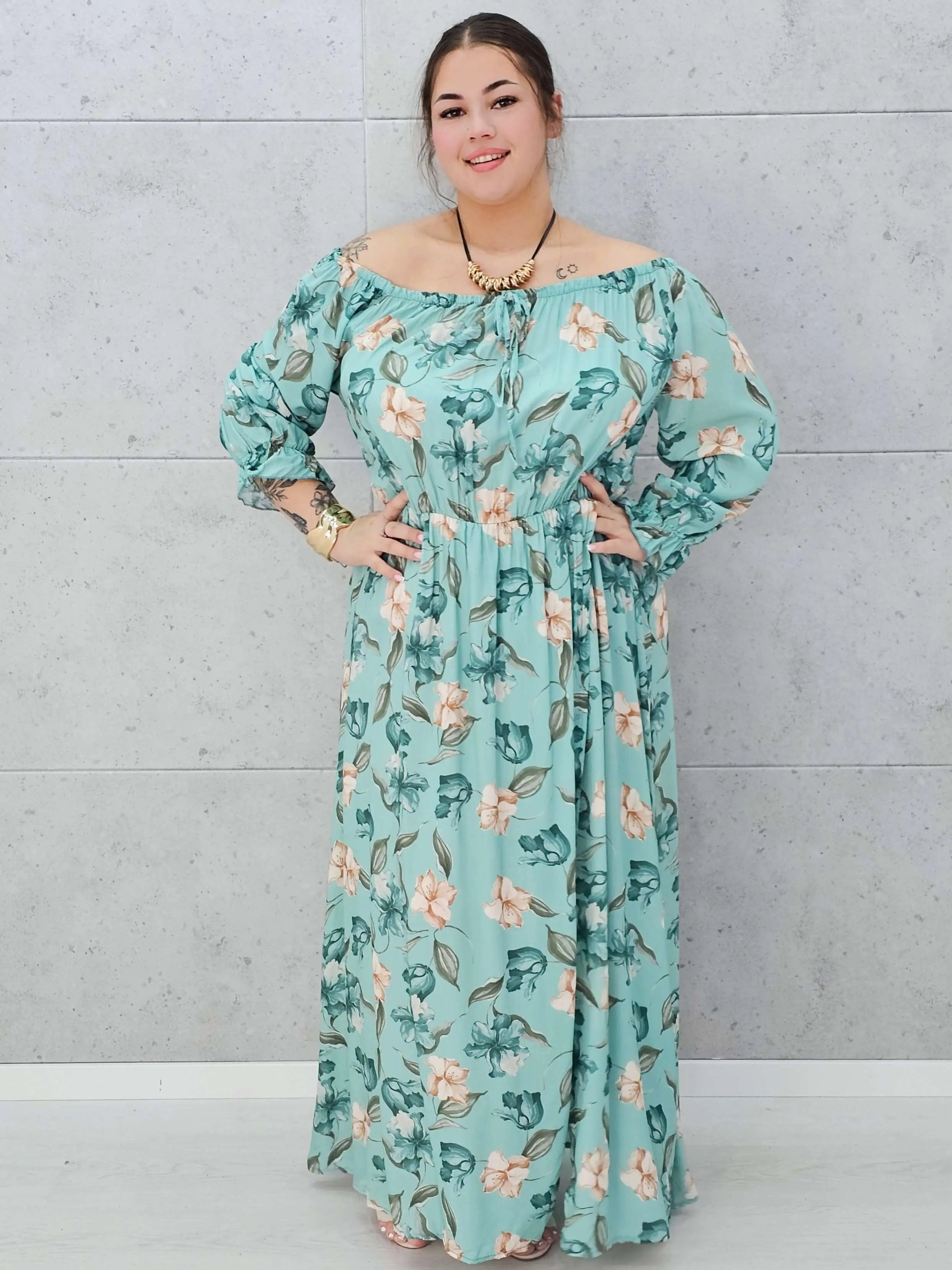 Zwiewna sukienka maxi z kwiatowym printem - dwa kolory Stylowa XL