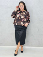 Całość bluzki hiszpanki w kwiaty – Stylowa XL