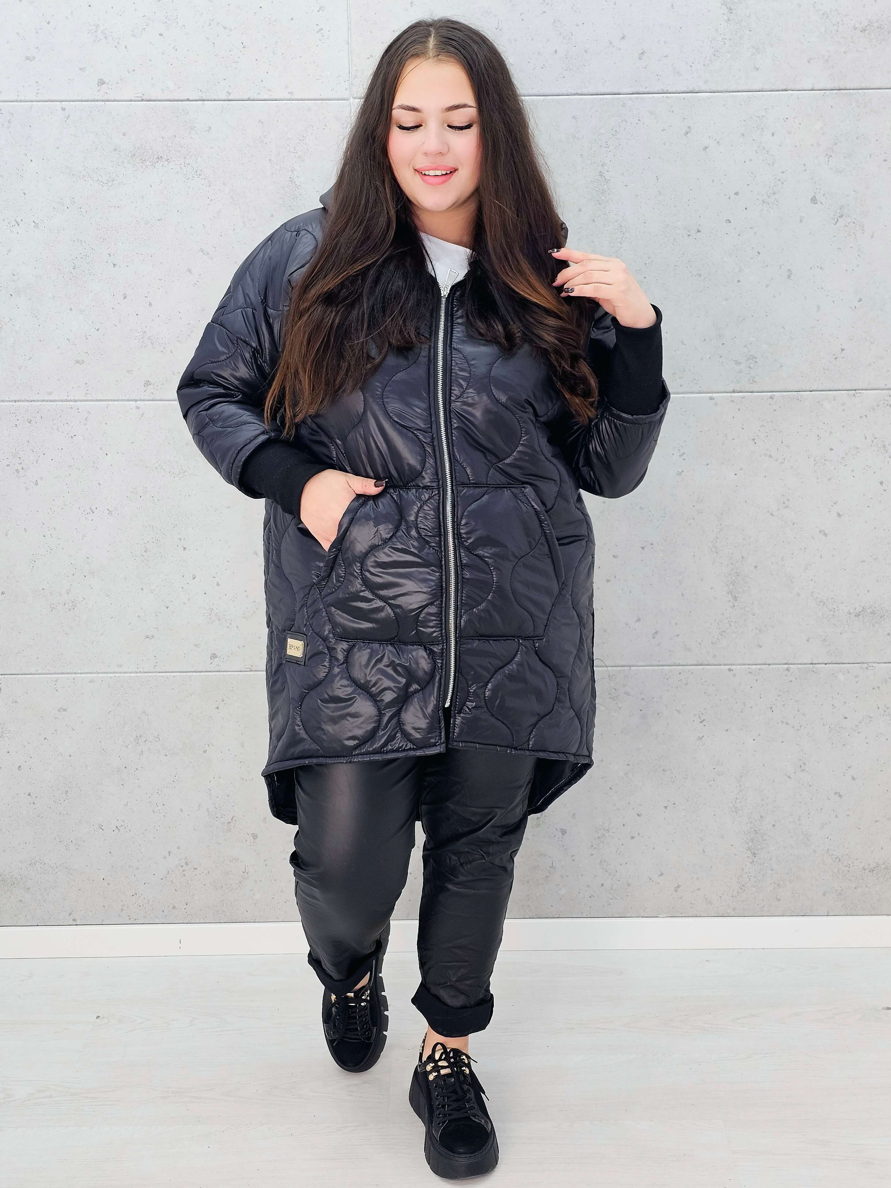 Kurtka plus size czarna z kieszeniami – stylowa propozycja na jesień