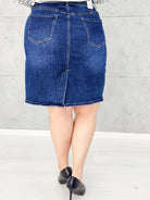 Spódnica jeansowa StylowaXL – kobiecy fason w modzie plus size Stylowa XL