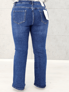 Spodnie jeansowe StylowaXL Bootcut – dzwony krój w modzie plus size Stylowa XL