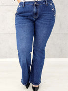 Spodnie jeansowe StylowaXL Bootcut – dzwony krój w modzie plus size Stylowa XL