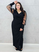 Sukienka maxi z kopertowym dekoltem i tiulowymi rękawami – Stylowa XL