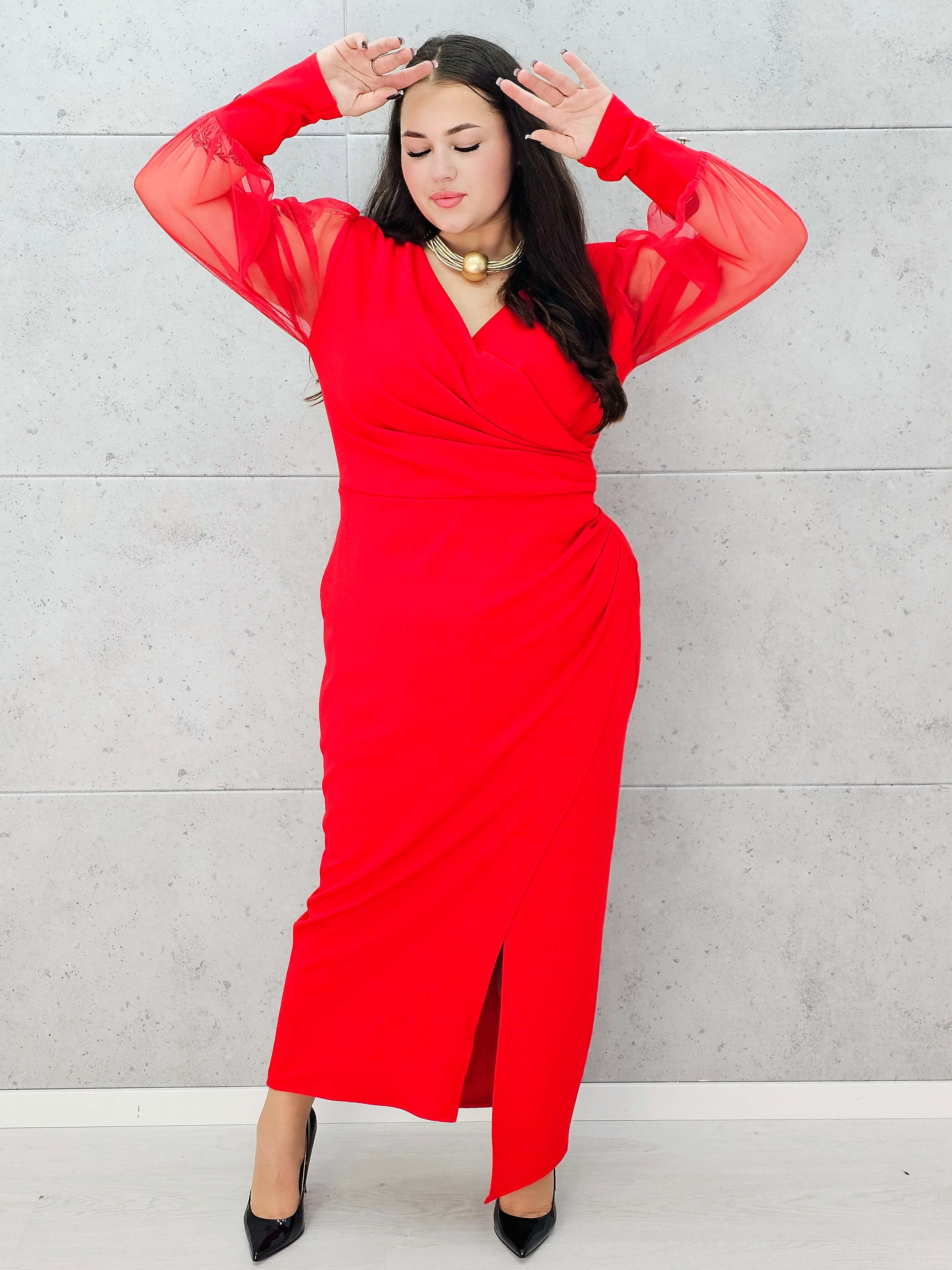 Stylizacja wieczorowa z sukienką maxi Stylowa XL